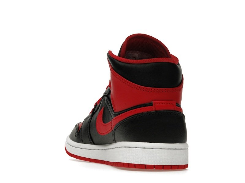 Jordan 1 Mid Alternate Bred (2022) - Jordan - OFFseason 衣服 - DQ8426 - 060