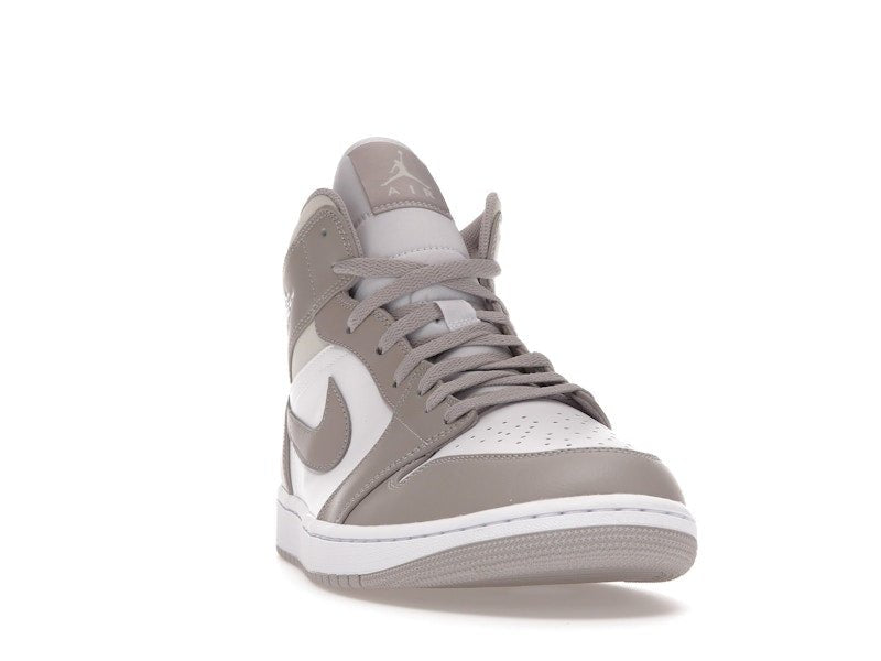 Jordan 1 Mid Linen - Jordan - OFFseason 衣服 - 554724 - 082