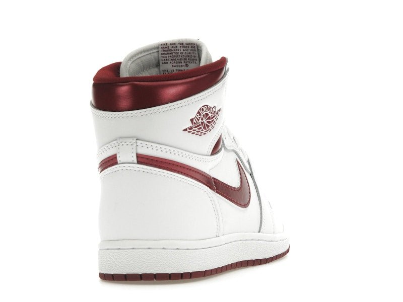 Jordan 1 Retro High '85 OG Metallic Burgundy - Jordan - OFFseason 衣服 - BQ4422 - 161