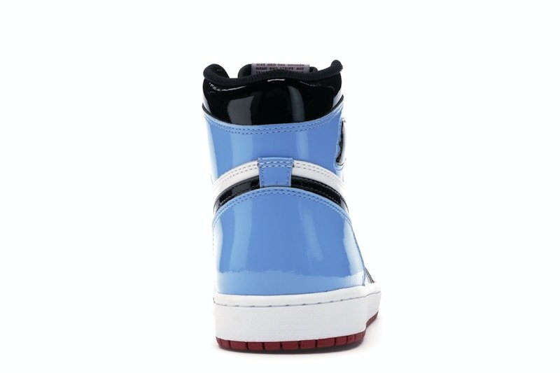 Jordan 1 Retro High Fearless UNC Chicago - Jordan - OFFseason 衣服 - CK5666 - 100