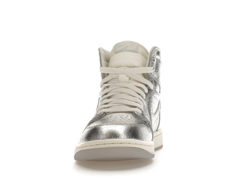 Jordan 1 Retro High OG Chrome (Women's) - Jordan - OFFseason 衣服 - FN7249 - 001