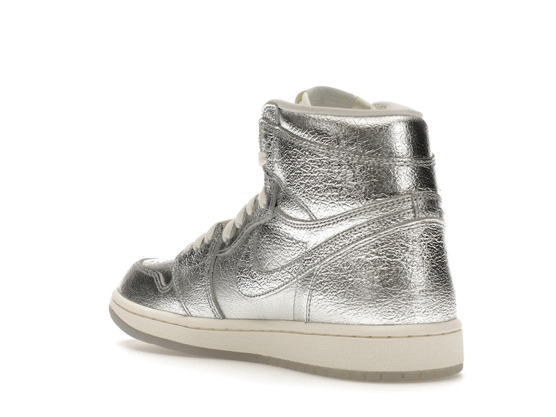 Jordan 1 Retro High OG Chrome (Women's) - Jordan - OFFseason 衣服 - FN7249 - 001