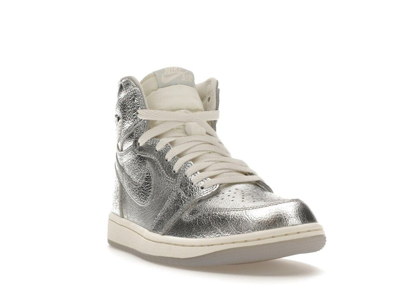 Jordan 1 Retro High OG Chrome (Women's) - Jordan - OFFseason 衣服 - FN7249 - 001