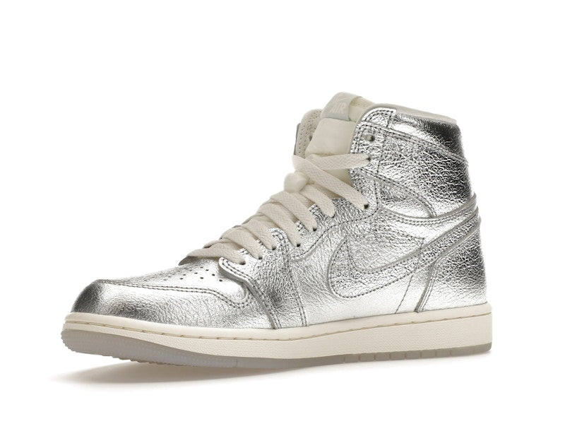 Jordan 1 Retro High OG Chrome (Women's) - Jordan - OFFseason 衣服 - FN7249 - 001