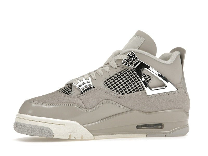 Jordan 4 Retro Frozen Moments (Women's) - Jordan - OFFseason 衣服 - AQ9129 - 001