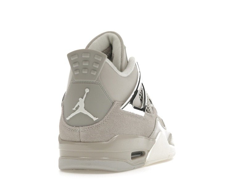 Jordan 4 Retro Frozen Moments (Women's) - Jordan - OFFseason 衣服 - AQ9129 - 001