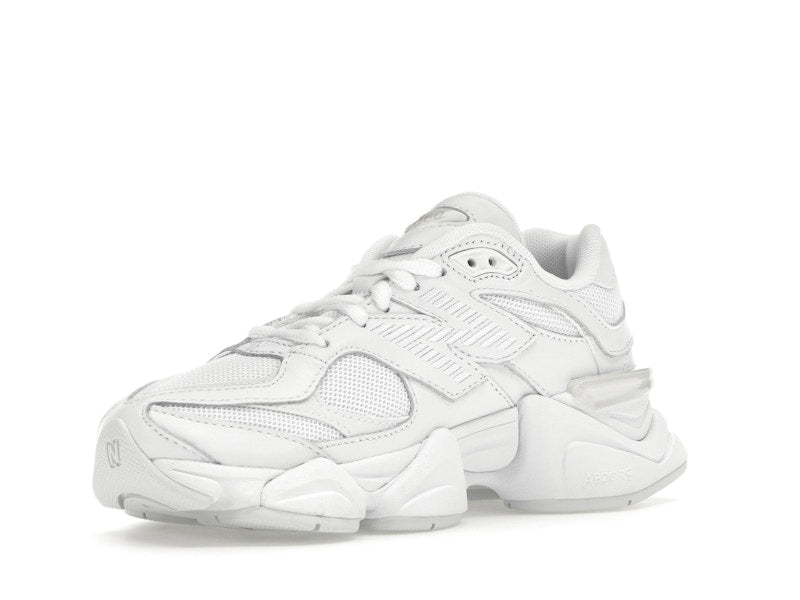 New Balance 9060 Triple White - New Balance - OFFseason 衣服 - U9060NRJ