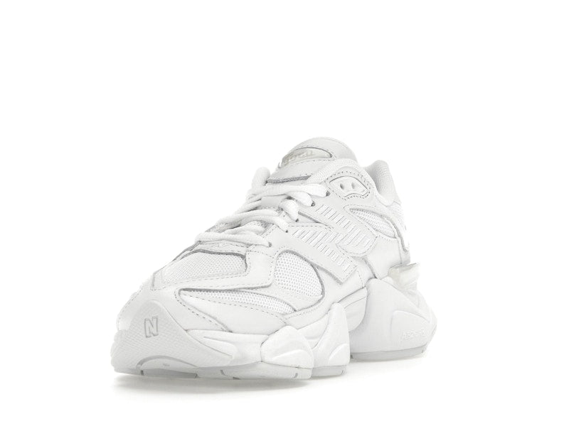 New Balance 9060 Triple White - New Balance - OFFseason 衣服 - U9060NRJ