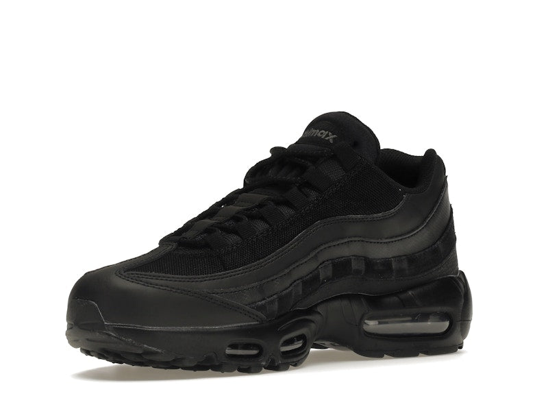 Nike Air Max 95 Essential Triple Black (2020/2023) - Nike - OFFseason 衣服 - CI3705 - 001