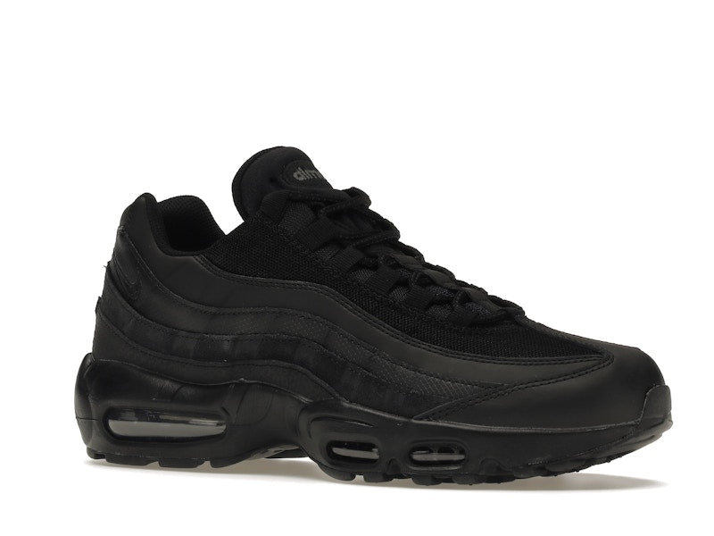 Nike Air Max 95 Essential Triple Black (2020/2023) - Nike - OFFseason 衣服 - CI3705 - 001