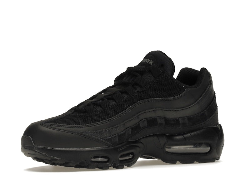 Nike Air Max 95 Essential Triple Black (2020/2023) - Nike - OFFseason 衣服 - CI3705 - 001