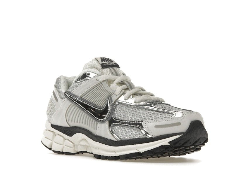 Nike Zoom Vomero 5 Photon Dust Metallic Silver (Women's) - Nike - OFFseason 衣服 - FD0884 - 025