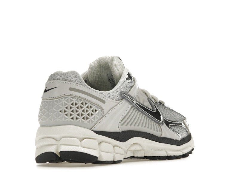 Nike Zoom Vomero 5 Photon Dust Metallic Silver (Women's) - Nike - OFFseason 衣服 - FD0884 - 025