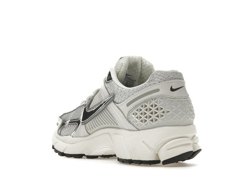 Nike Zoom Vomero 5 Photon Dust Metallic Silver (Women's) - Nike - OFFseason 衣服 - FD0884 - 025