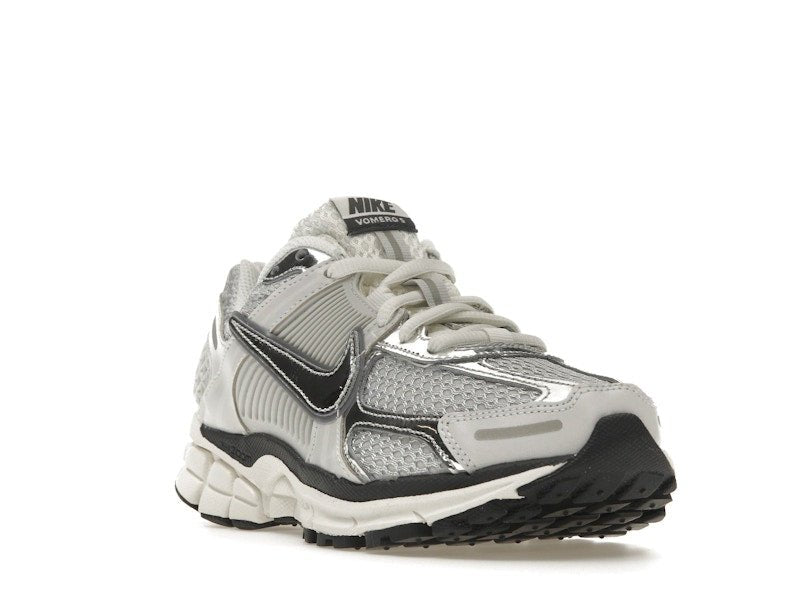 Nike Zoom Vomero 5 Photon Dust Metallic Silver (Women's) - Nike - OFFseason 衣服 - FD0884 - 025