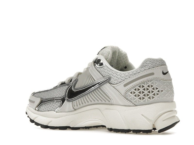 Nike Zoom Vomero 5 Photon Dust Metallic Silver (Women's) - Nike - OFFseason 衣服 - FD0884 - 025