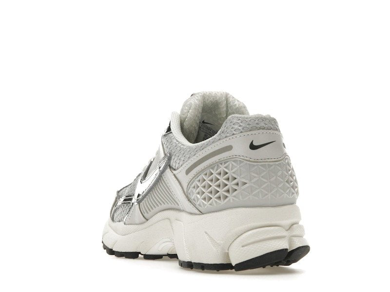 Nike Zoom Vomero 5 Photon Dust Metallic Silver (Women's) - Nike - OFFseason 衣服 - FD0884 - 025