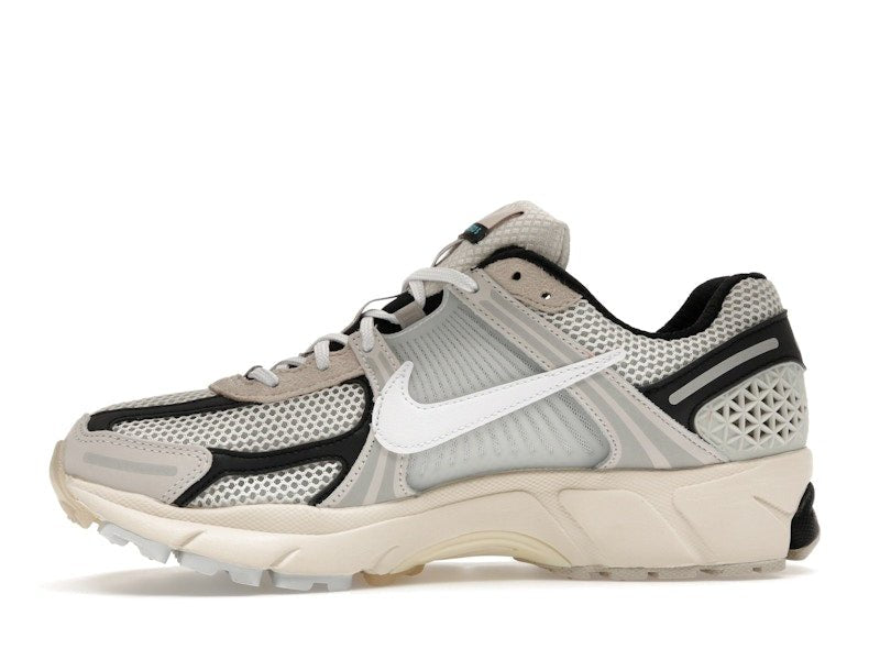 Nike Zoom Vomero 5 Supersonic Light Bone Black - Nike - OFFseason 衣服 - FN7649 - 110