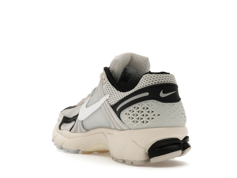 Nike Zoom Vomero 5 Supersonic Light Bone Black - Nike - OFFseason 衣服 - FN7649 - 110