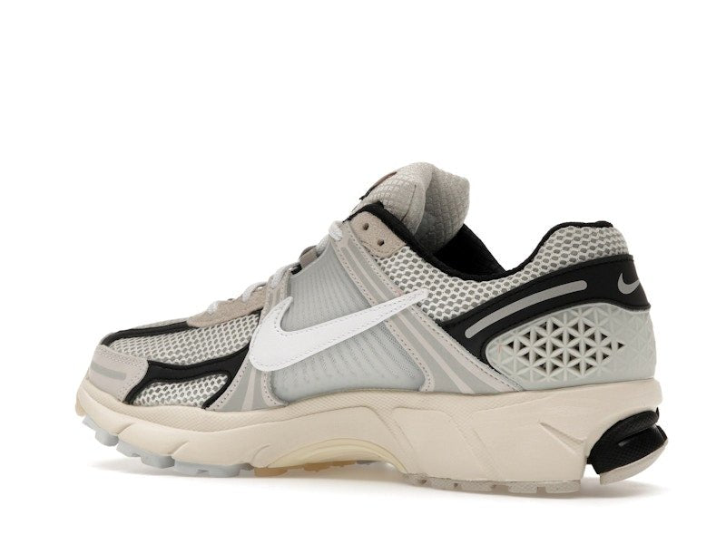 Nike Zoom Vomero 5 Supersonic Light Bone Black - Nike - OFFseason 衣服 - FN7649 - 110